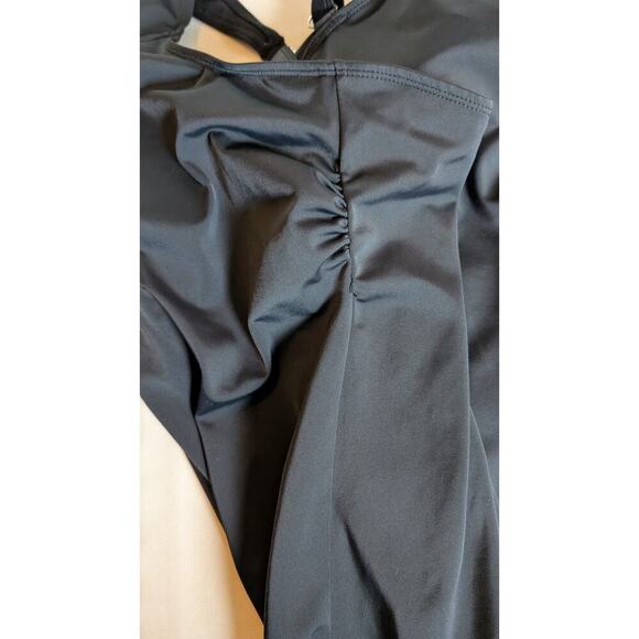 Roaman's Swim Women's Tankini Swimsuit Top Size 34W Black Padded Bra - Picture 3 of 9